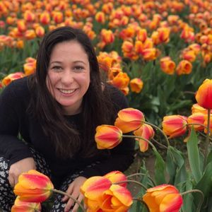 Meet your Posher, Julia